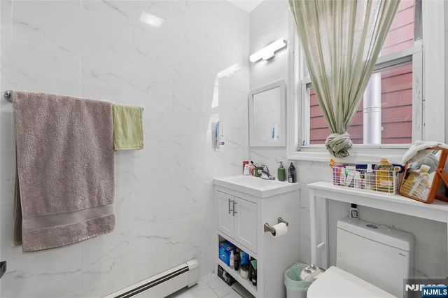 17 Troy Street 2, Jersey City, NJ 07307