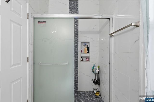 17 Troy Street 2, Jersey City, NJ 07307