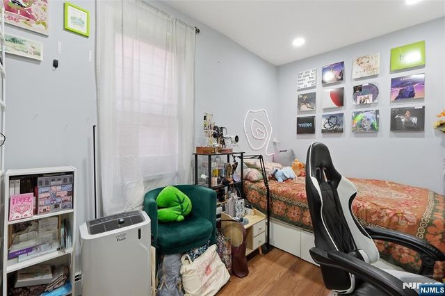 17 Troy Street 2, Jersey City, NJ 07307