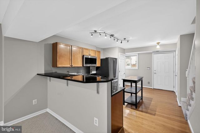 1455-B N VAN DORN ST, Alexandria, VA 22304