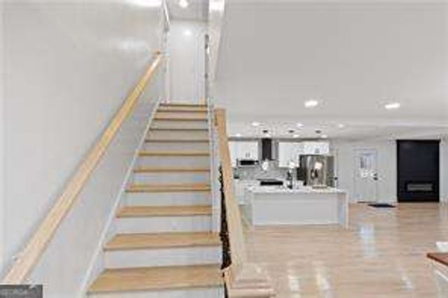 4307 Cedar Wood Drive SW, Lilburn, GA 30047