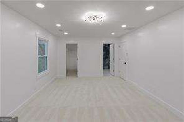 4307 Cedar Wood Drive SW, Lilburn, GA 30047