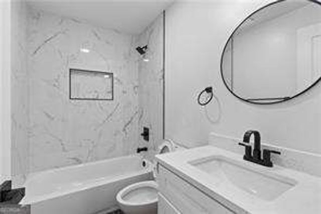 4307 Cedar Wood Drive SW, Lilburn, GA 30047