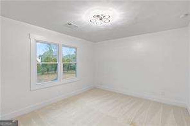 4307 Cedar Wood Drive SW, Lilburn, GA 30047