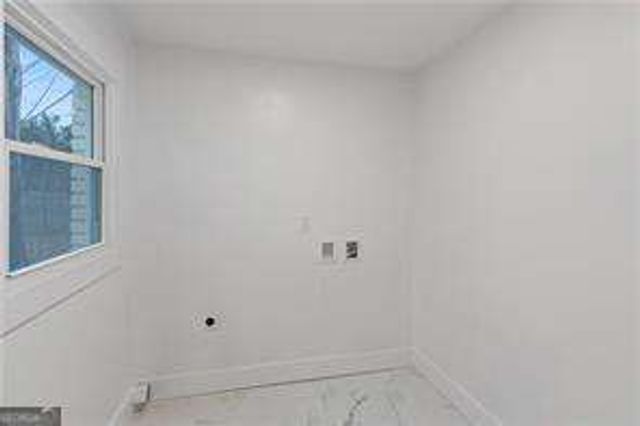 4307 Cedar Wood Drive SW, Lilburn, GA 30047