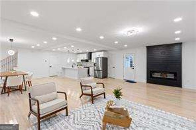 4307 Cedar Wood Drive SW, Lilburn, GA 30047