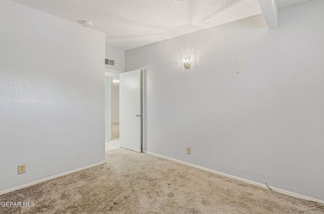 10036 JAMAICA Street, El Paso, TX 79924