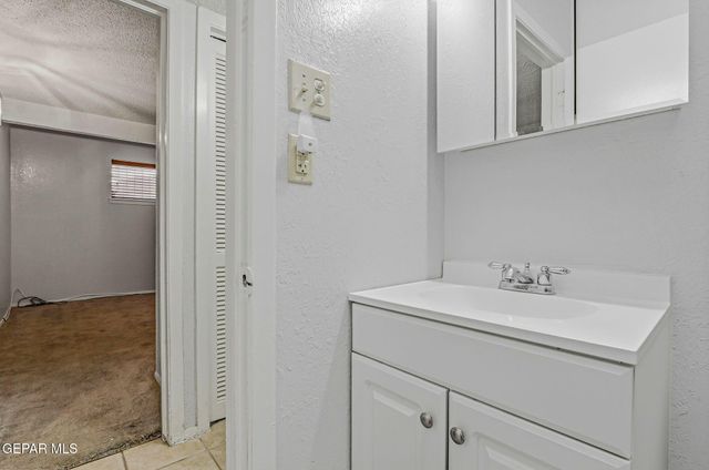 10036 JAMAICA Street, El Paso, TX 79924