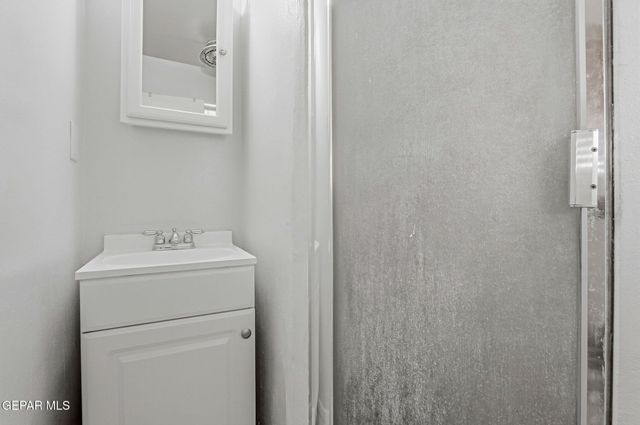 10036 JAMAICA Street, El Paso, TX 79924