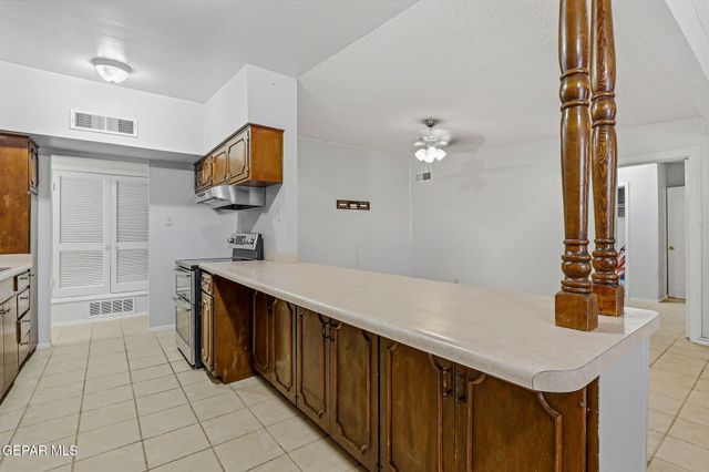 10036 JAMAICA Street, El Paso, TX 79924