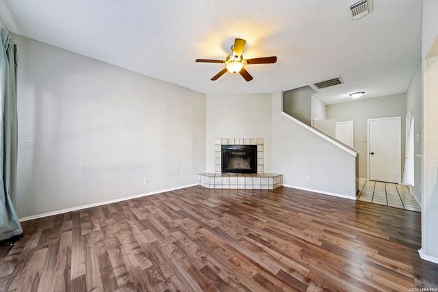 829 W Bitters Rd Apt 501, San Antonio, TX 78216