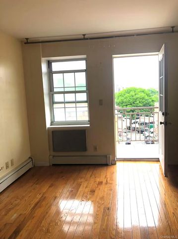 3506 Leavitt Street 5C, Flushing, NY 11354