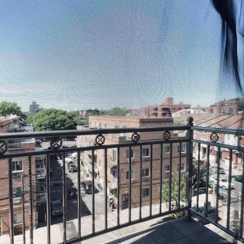 3506 Leavitt Street 5C, Flushing, NY 11354