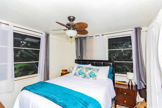 47-270 Ahuimanu Road, Kaneohe, HI 96744