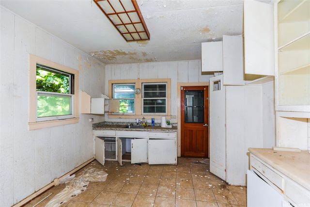 47-270 Ahuimanu Road, Kaneohe, HI 96744