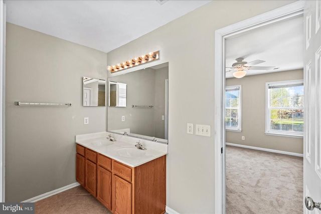 12201 STONEHENGE DR, Fredericksburg, VA 22407