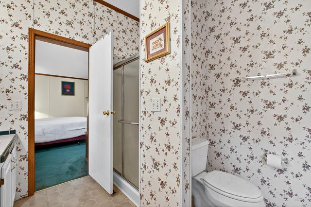 118 Settle Avenue, Campobello, SC 29322