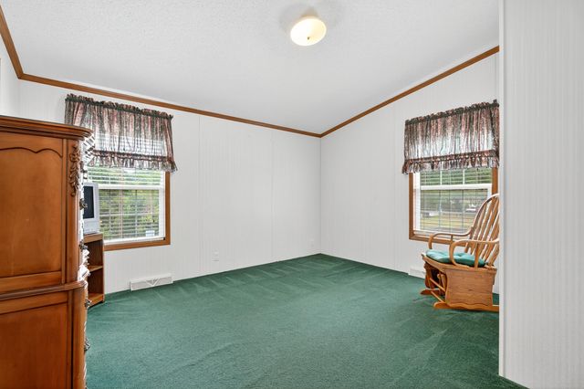 118 Settle Avenue, Campobello, SC 29322