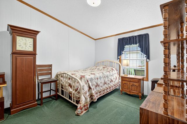 118 Settle Avenue, Campobello, SC 29322