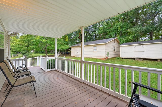 118 Settle Avenue, Campobello, SC 29322