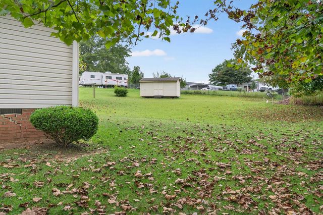 118 Settle Avenue, Campobello, SC 29322