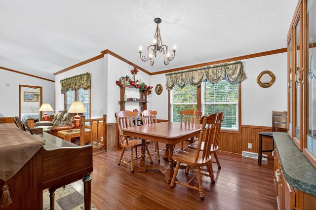 118 Settle Avenue, Campobello, SC 29322