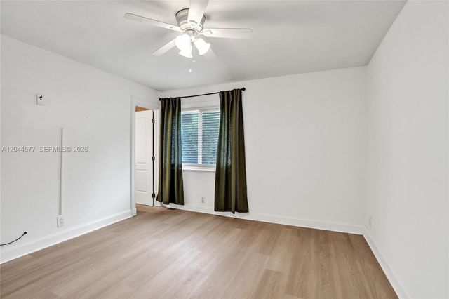 7812 SW 7th Pl, North Lauderdale, FL 33068