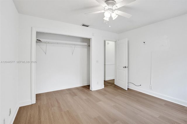 7812 SW 7th Pl, North Lauderdale, FL 33068