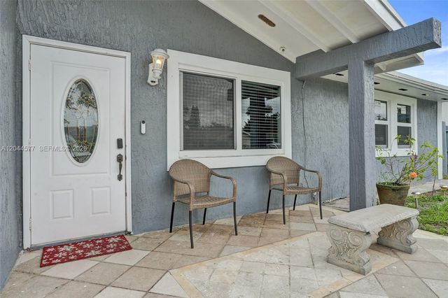 7812 SW 7th Pl, North Lauderdale, FL 33068