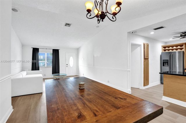 7812 SW 7th Pl, North Lauderdale, FL 33068