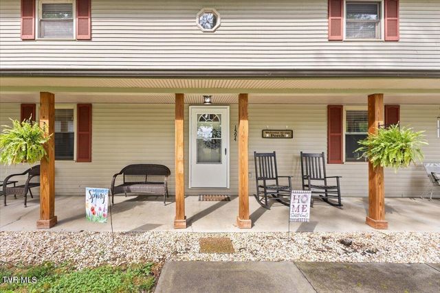 1594 Christian Bend Road, Church Hill, TN 37642