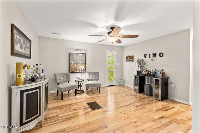 1594 Christian Bend Road, Church Hill, TN 37642