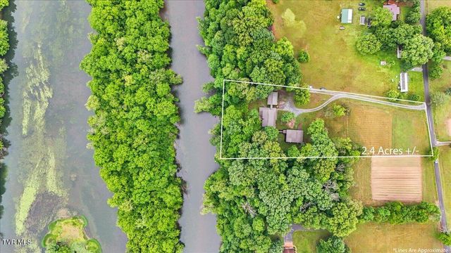 1594 Christian Bend Road, Church Hill, TN 37642