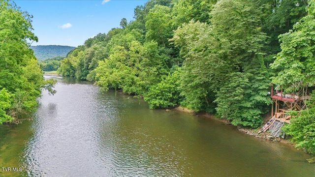 1594 Christian Bend Road, Church Hill, TN 37642