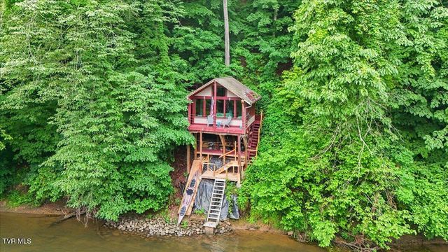 1594 Christian Bend Road, Church Hill, TN 37642