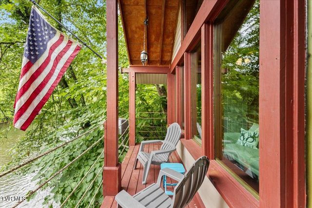 1594 Christian Bend Road, Church Hill, TN 37642