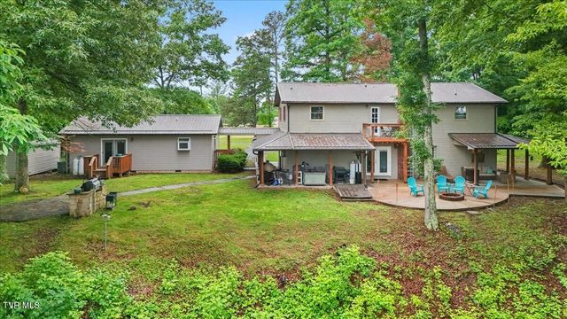 1594 Christian Bend Road, Church Hill, TN 37642