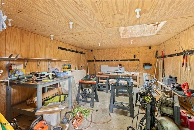 1594 Christian Bend Road, Church Hill, TN 37642
