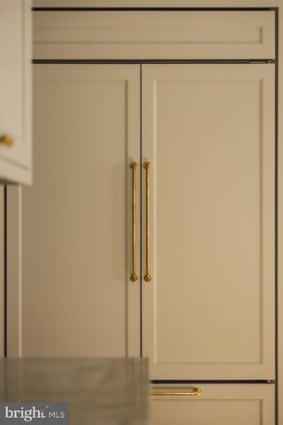 632 N KENMORE ST, Arlington, VA 22201