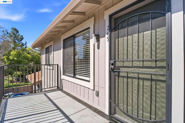 245 Famoso Plz, Union City, CA 94587