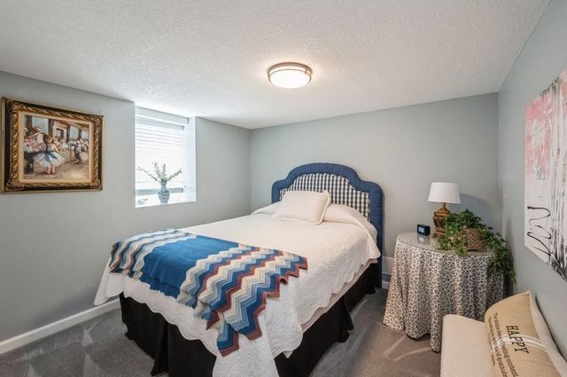 17505 26th Avenue N, Plymouth, MN 55447