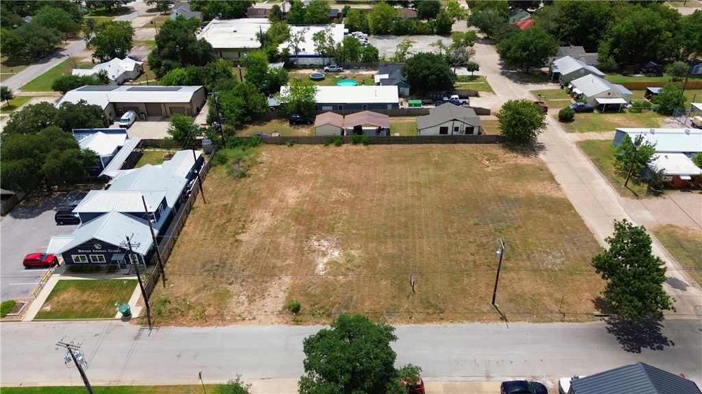 2700 Maloney Avenue, Bryan, TX 77801 — photo 4