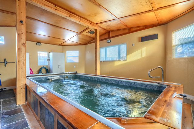 322 Allegheny Trail Lane, Garland, TX 75043