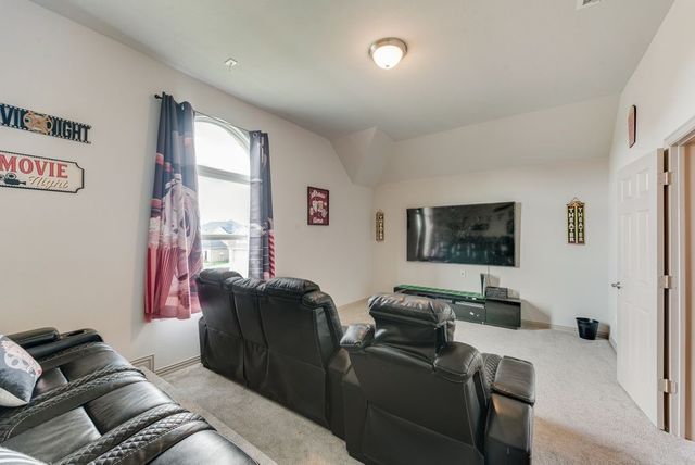 460 Harvest Grove Drive, Waxahachie, TX 75165