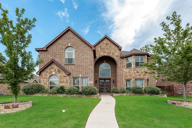 460 Harvest Grove Drive, Waxahachie, TX 75165