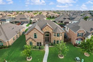 460 Harvest Grove Drive, Waxahachie, TX 75165