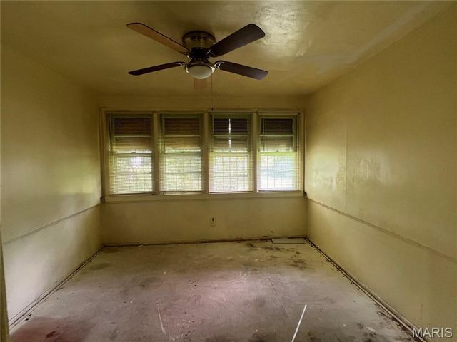 8770 Jordan Avenue, St Louis, MO 63147