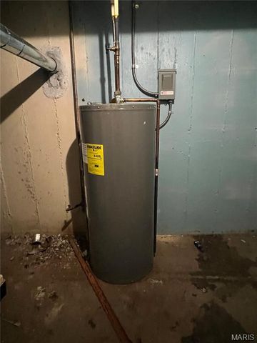 8770 Jordan Avenue, St Louis, MO 63147