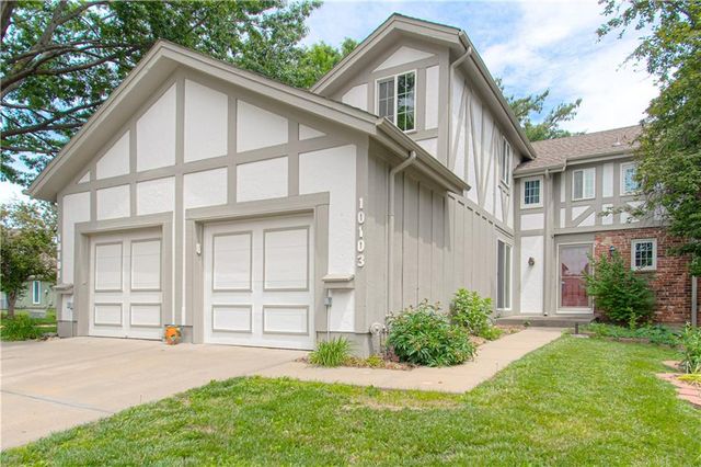 10103 Edelweiss Circle, Merriam, KS 66203
