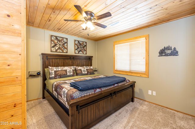 105 HUNTER Place, Munds Park, AZ 86017